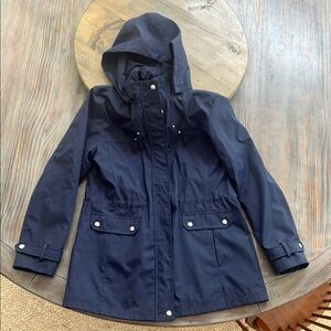 Weatherproof Blue Utility Jacket with Hood and Water-Resistant Fabric